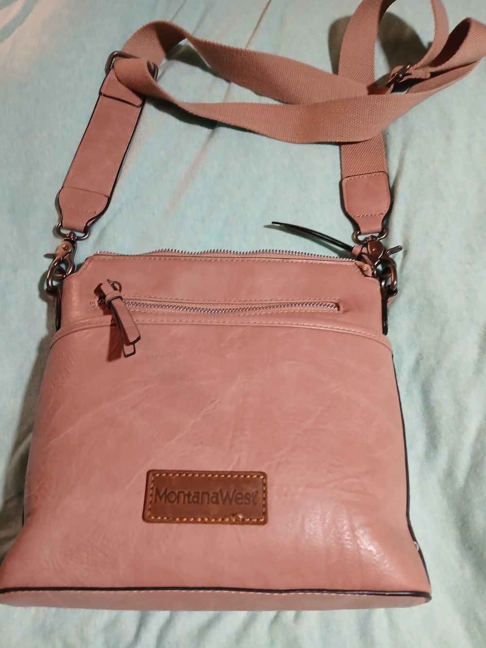 Montana West Women's Pink Crossbody Bag